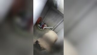 Gái mới lớn vú còn nhỏ