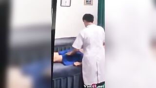 Khốn nạn, Bâc sĩ biến thái Bóp Vú Sờ lồn Chị MB Khám vú