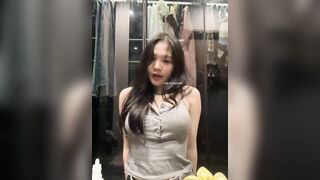 Thiên Kim tiểu thư tập tành live show