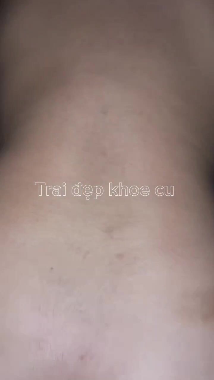 Quan hệ cùng trai mới lớn