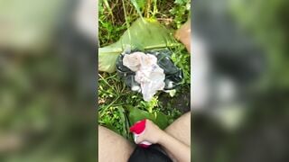 Nay trộm quần lót của chị hàng xóm phơi sau nhà