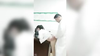 Shokc, Y tá Trưởng Với Bác Sĩ Bú Cu Djt Nhau Trong WC sướng vl