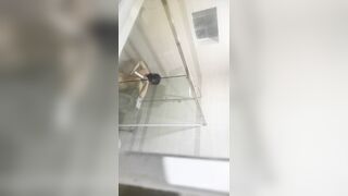 Quay lén hồi hộp kích thích