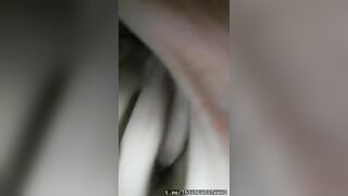Em chỉ gửi cho anh xem thôi nhé và anh gửi cho bạn bè anh xem