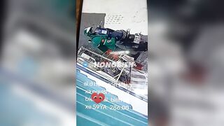 Anh Grap Ăn trộm quần slips của chị em giữa ban ngày