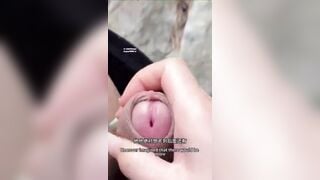 Đưa em gái dâm ra biển địt nhau trước mặt người lạ bú cu dâm đãng