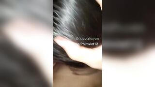 Vừa địt vừa khẩu dâm với con e họ rồi bắn tinh đầy mặt cho e uống tinh ngập mồm
