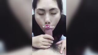 Chị dâu dâm bú con cặc của thằng em chồng khi không ai ở nhà