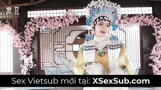 Gạ  Gạ đụ sư tỷ trước giờ lên sân khấu