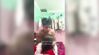 Thương Thg bạn Nứng Cặc ko ngủ được, Con bạn Sục Cu cho Địt Nhau xả cơn nứng