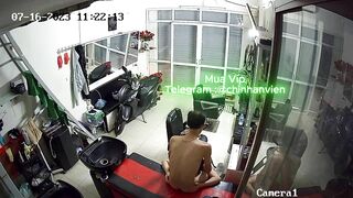Hack Camera Địt Bà Chủ Quán Cắt Tóc Gội Đầu Dâm Đãng