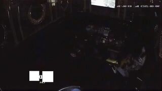 Chịch nhân viên tại quán karaoke hack camera p1