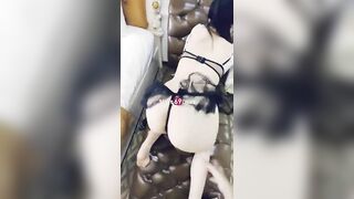 SV, Bạo Dâm E SGBB kẹp Vú Nhét Sex Toy vào 2 lỗ Bắn nước r djt nhau