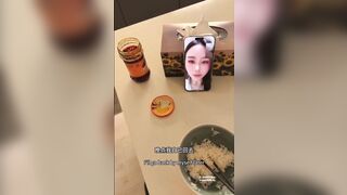 Gạ đinh con bạn thân chubby vú to lồn múp dâm đãng bắn tinh vào lồn