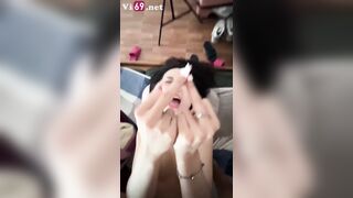 Gái xinh dâm đãng vú to bú mút con cặc dâm đãng