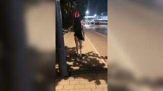 Vợ chiều chồng ra đường ở chuồng