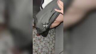 Cúp điện rọi đèn dùm thằng em họ nhào vô xin bú luôn