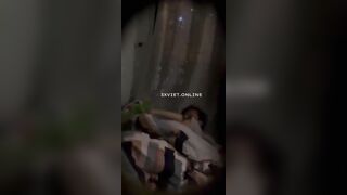 Quay lén chị gái dẫn trai về nhà địt nhau trong phòng khi bố mẹ vắng nhà