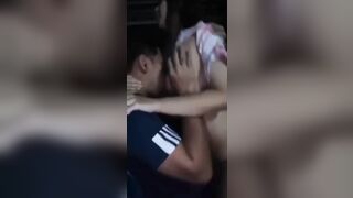 Ông chú may mắn gạ địt thành công em học sinh cấp 3 hàng non thích cưỡi cặc
