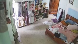 Hack cam thằng em giúp con chị lớp 10 thay đồ p5