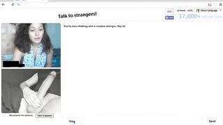 Omegle đôi bạn mê mẩn cu bự người lạ