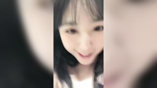 Call video gạ e rau non xinh đẹp show lồn bú vú thủ dâm