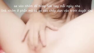 Lòn non thủ dâm