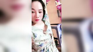 Khi em đang nứng lồn thì anh đang ở đâu ????????