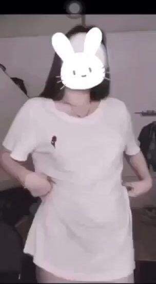 E ghệ mới lớn