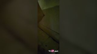 Ép em ra ban công vừa chịch em vừa sợ người lạ thấy 2