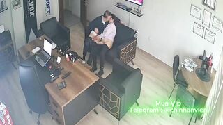 Hack Camera Ngoại Tình Công Sở