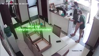 Hack Camera Cặp đôi nứng lồn tụt quần địt nhau dưới bếp