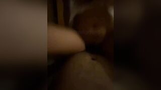 Vừa ở tù trở về, anh trai đến nhà *** dâm vợ em họ xinh đẹp