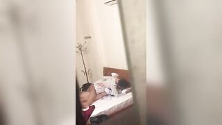 Đắng lòng, Tạo bất ngờ cho Người yêu Phát hiện nó djt nhau vs thg bạn thân