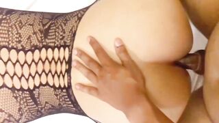 Ladyboy my bị hàng tây đâm bạo cái mông to