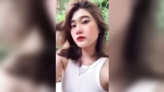 Gái xinh vú to lồn múp khoe hàng gạ trai lồn ngon dâm đãng