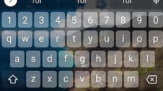 bé HS bím múp móc bím thủ dâm với bàn chải đánh răng