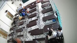 HS nứng tình làm tình ngay trong lớp học khi đang có người trong lớp
