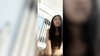 Em học sinh mặt non tơ. Chem chép thủ dâm nhiều nên xoăn 3