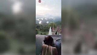 Ngắm bình minh với bé sinh viên chân dài mông to trong chuyến du lịch