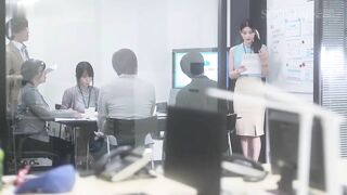 Chê Đồng Nghiệp Cặc Nhỏ Và Cái Kết Đỏ Lồn