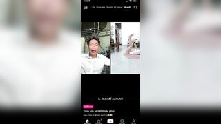 Trả kèo  pk thà  chai nước vào mu