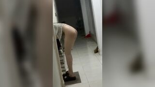 Em yêu địt