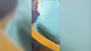 Xuất lên những cô gái lạ trong thư viện