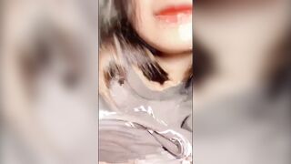 Doggy em em học sinh lớp 11 mặt dâm trên sàn 2