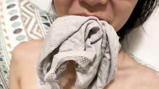 Con e họ c2 kính cận dâm đãng lồn rậm lông P2