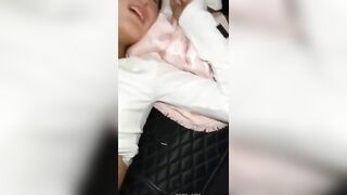 Em học sinh chống cự vô ích khi bị thằng lồn mất dạy dụ dỗ chịch tung lồn
