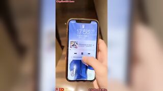 Em Lễ Tân Dâm dục, Dùng Mông lồn Gạ Khách Djt Nhau xuất tinh vào lồn