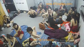 Ql phòng ngủ tập thể các c em 8