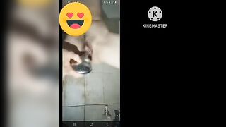 Thủ dâm với trái dưa to dài